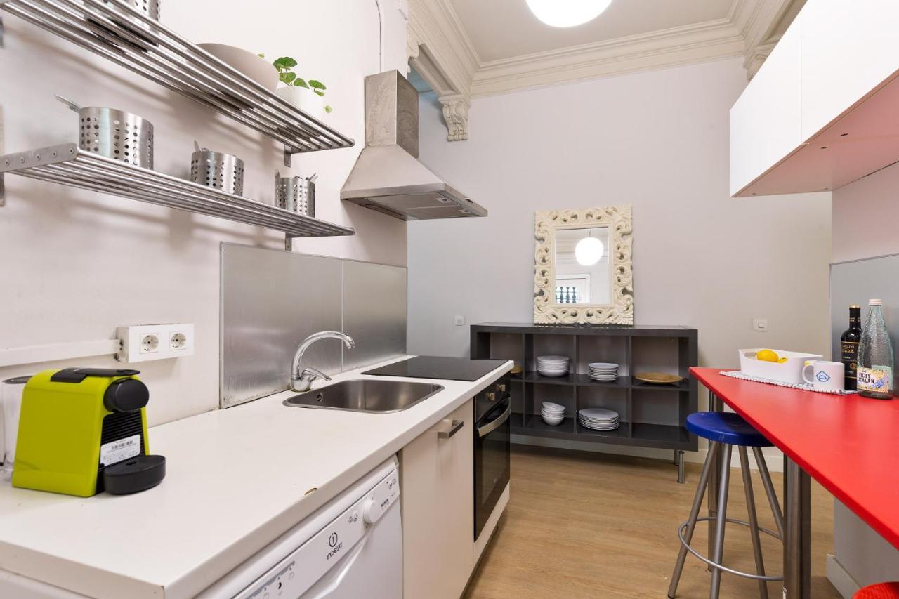 Sagrada Familia III By Enjoy Apartments Barcelona Luaran gambar