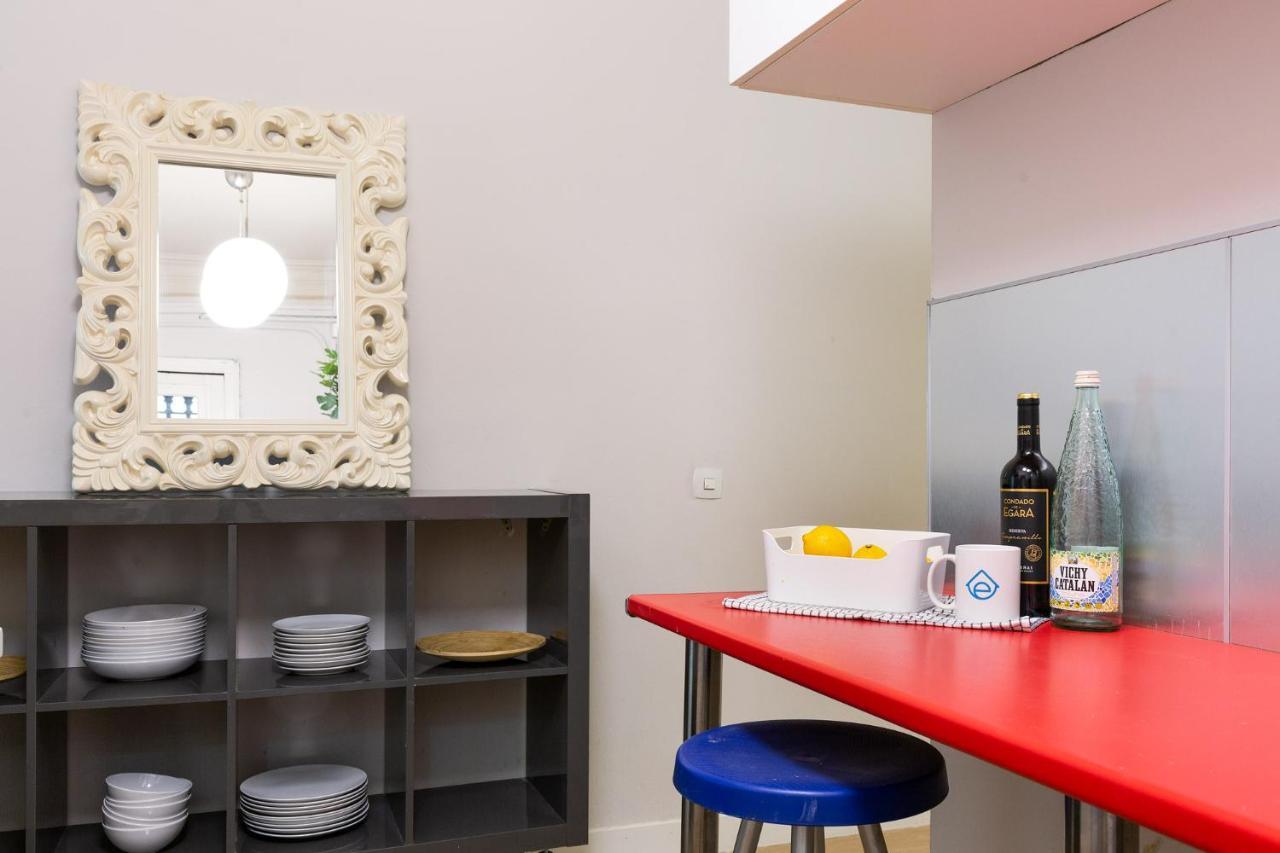 Sagrada Familia III By Enjoy Apartments Barcelona Luaran gambar