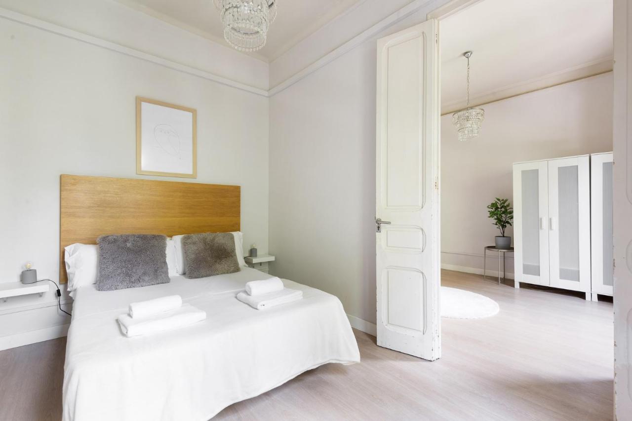 Sagrada Familia III By Enjoy Apartments Barcelona Luaran gambar